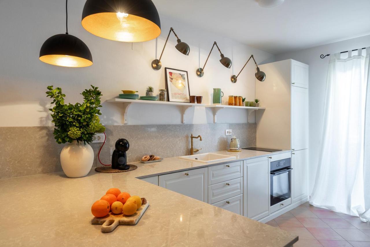 Apartman Luri 苏提万 外观 照片